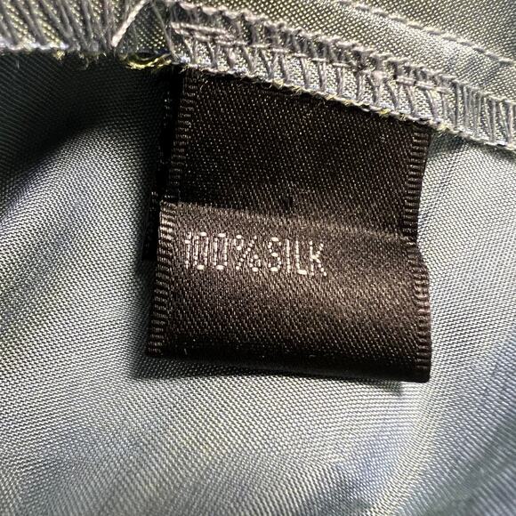 Lafayette 148 New York 100% Silk Iridescent Teal Crystal Button Blouse Size 12 - Picture 8 of 10